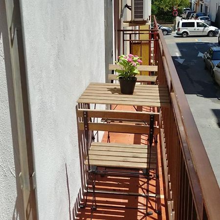 Appartamento Apartamento Madreselva 36 Granada Esterno foto